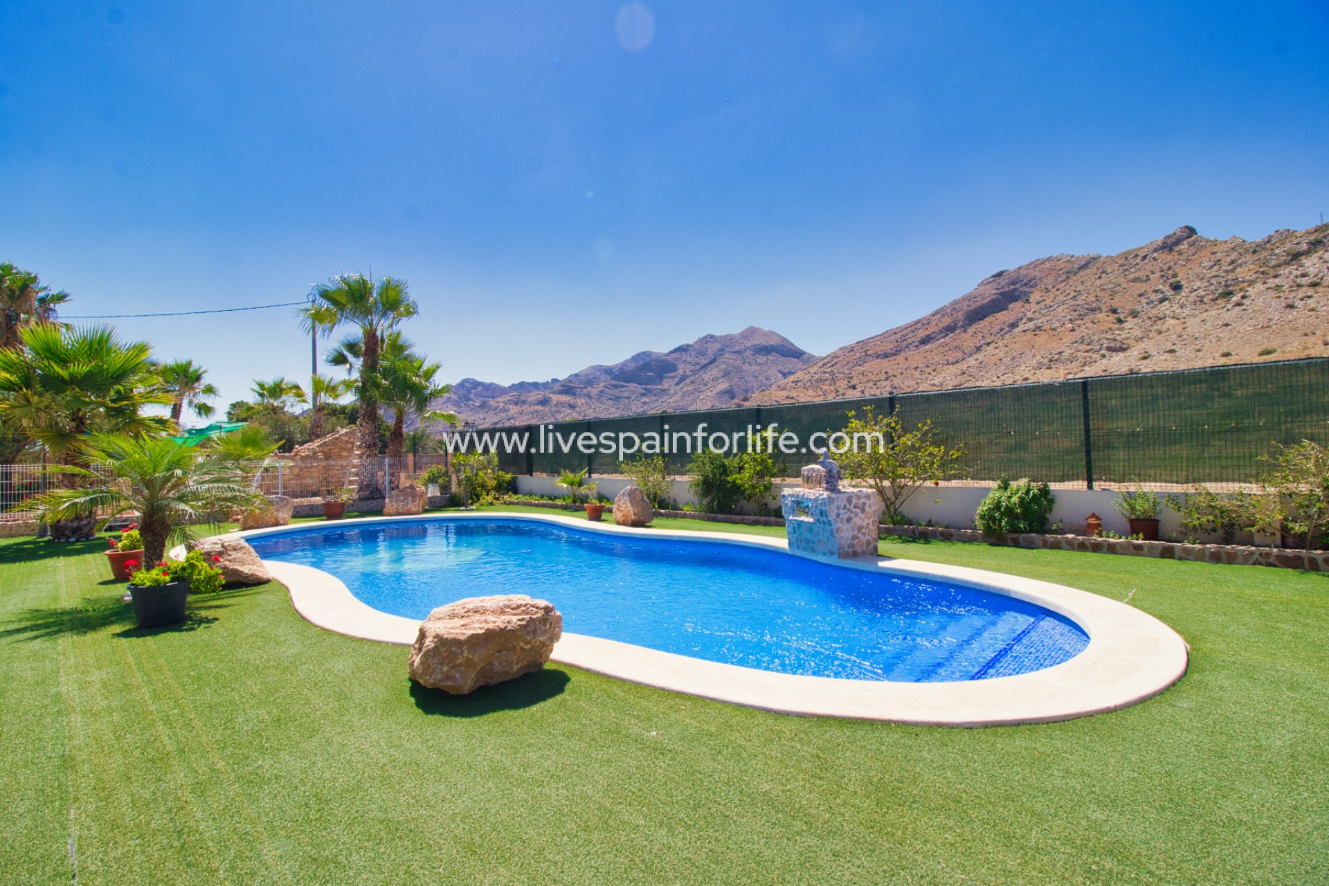 Reventa - Country house -
Alicante