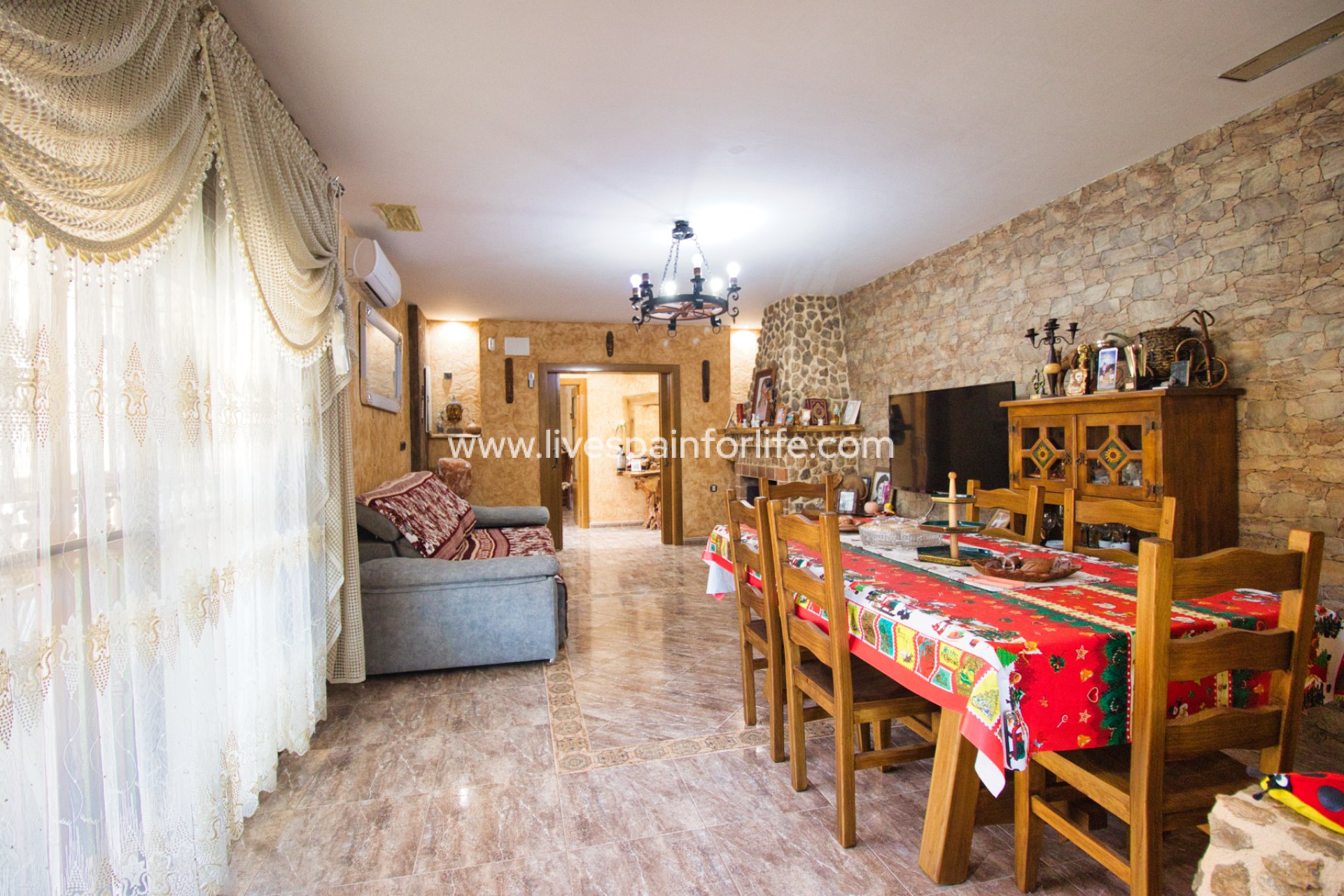 Reventa - Country house -
Alicante