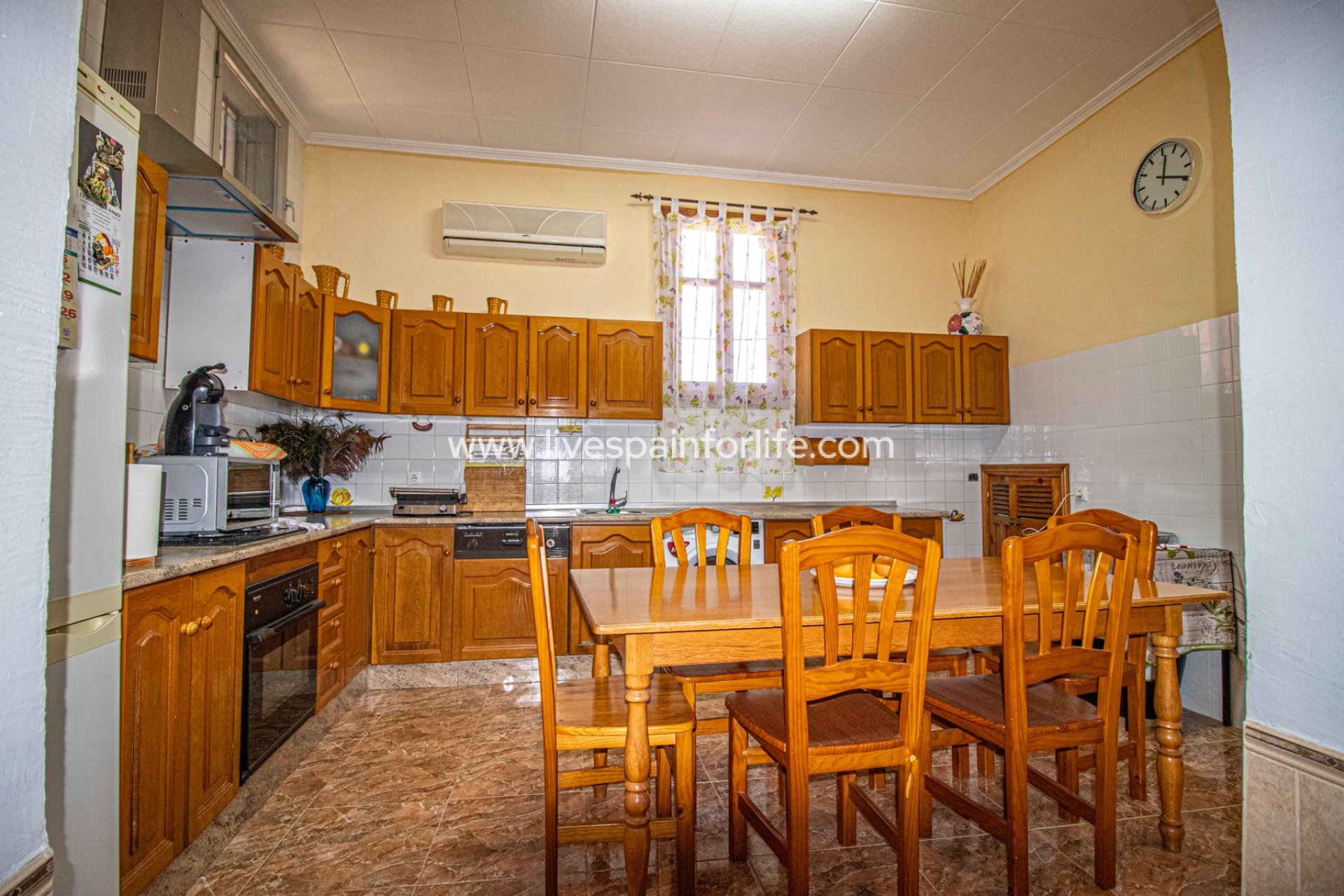 Reventa - Country house -
Alicante