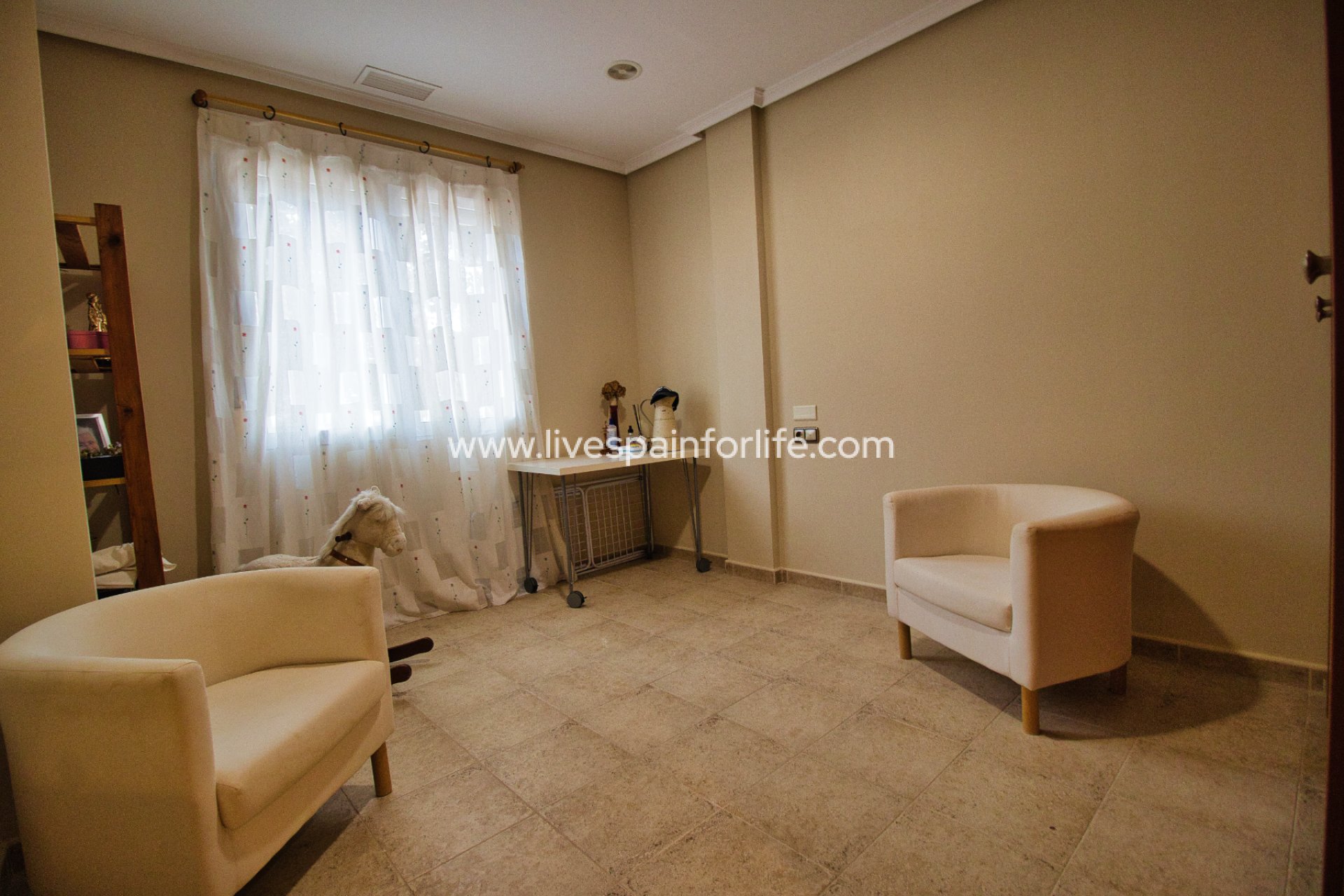 Reventa - Country house -
Alicante