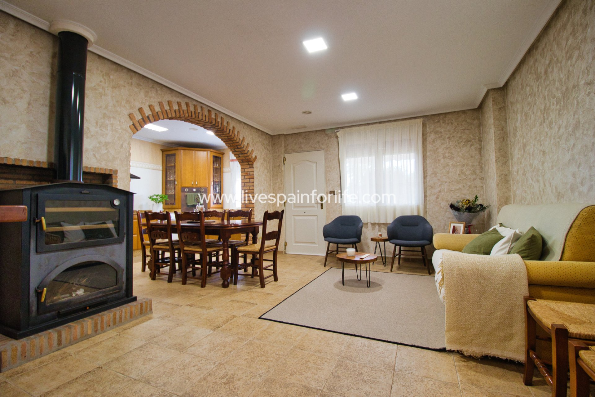 Reventa - Country house -
Alicante