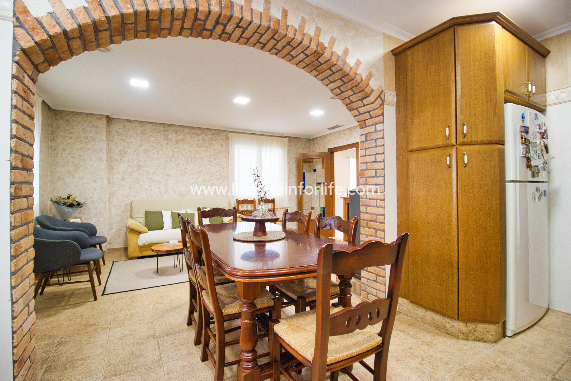 Reventa - Country house -
Alicante