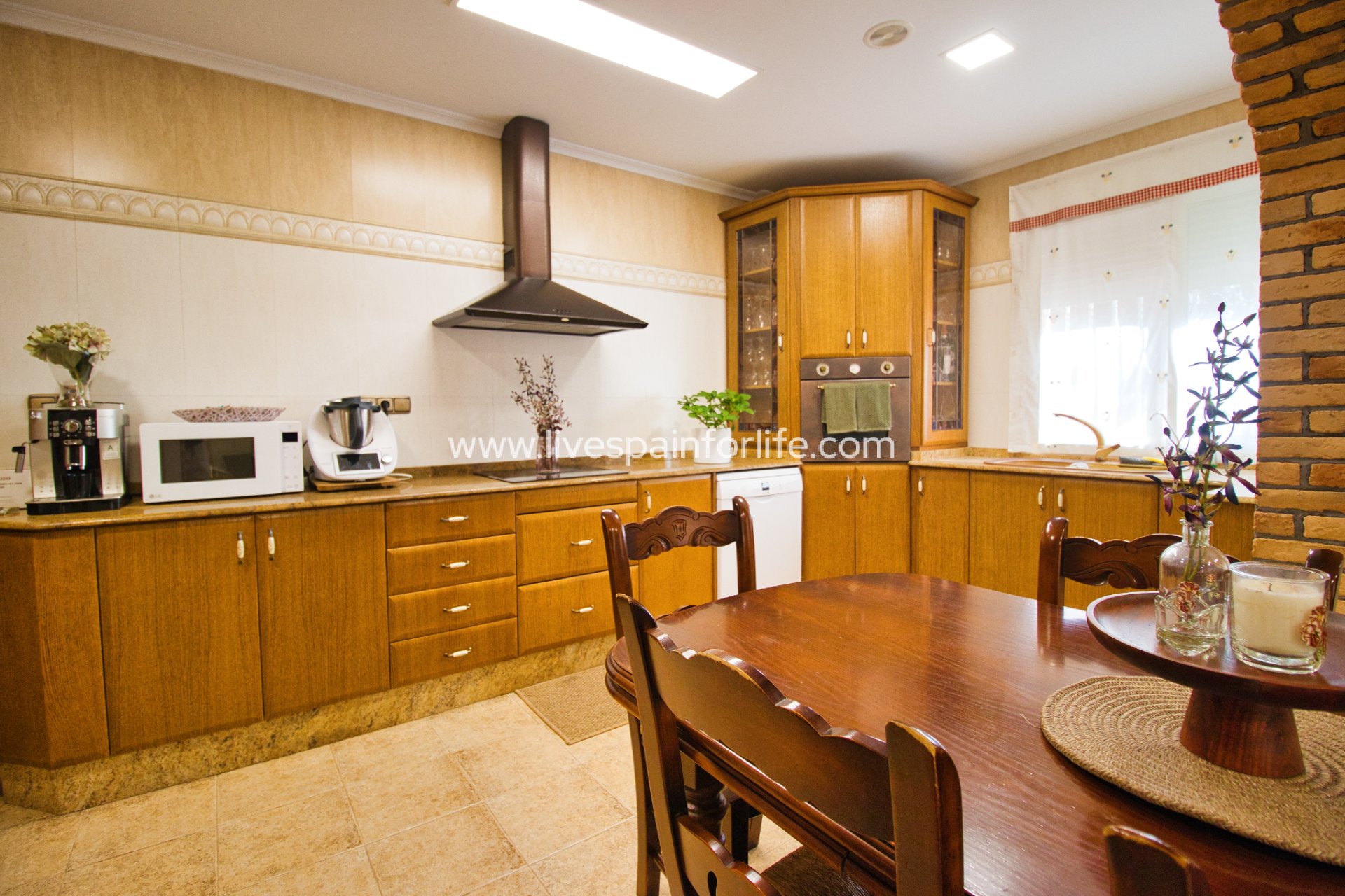 Reventa - Country house -
Alicante