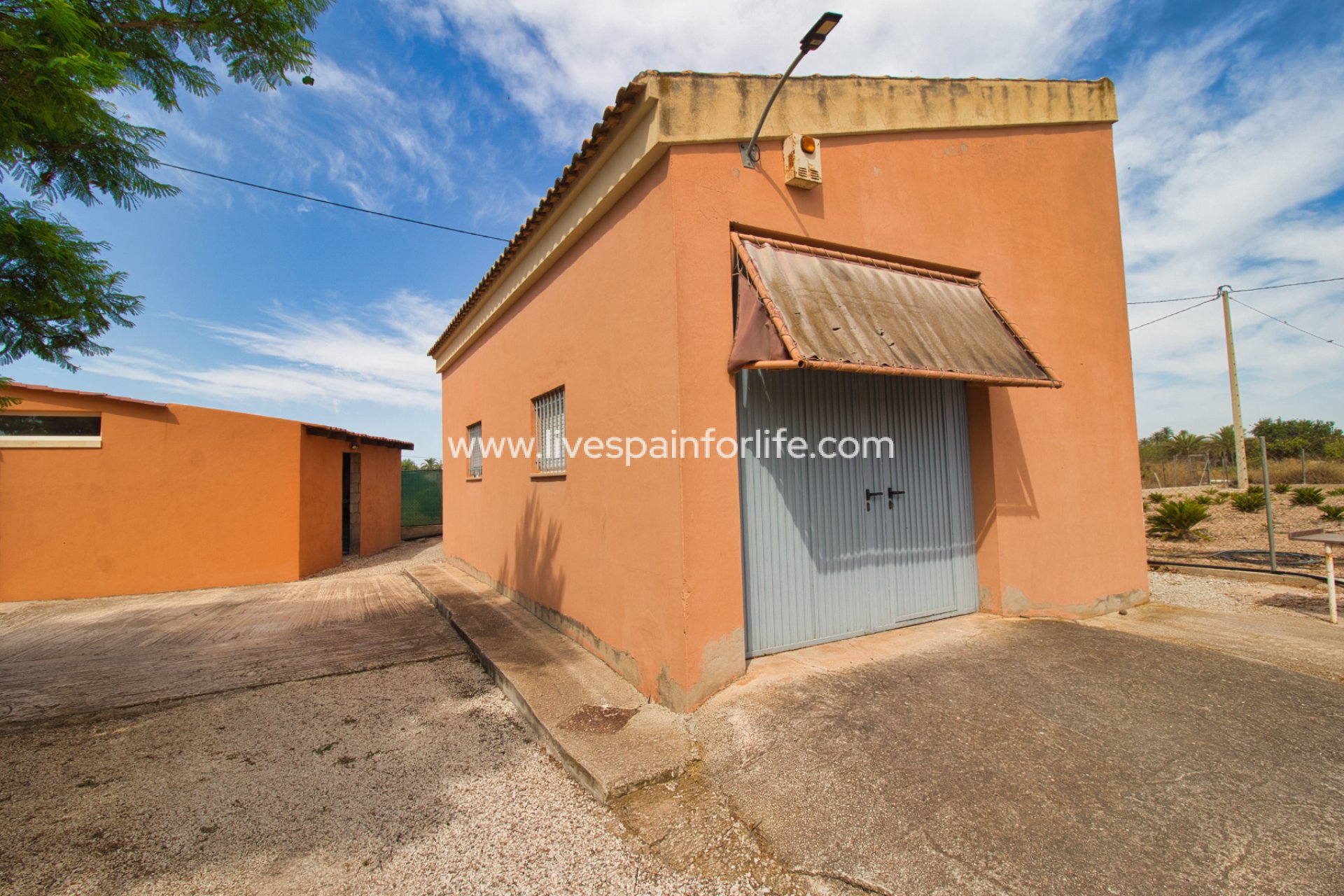 Reventa - Country house -
Alicante