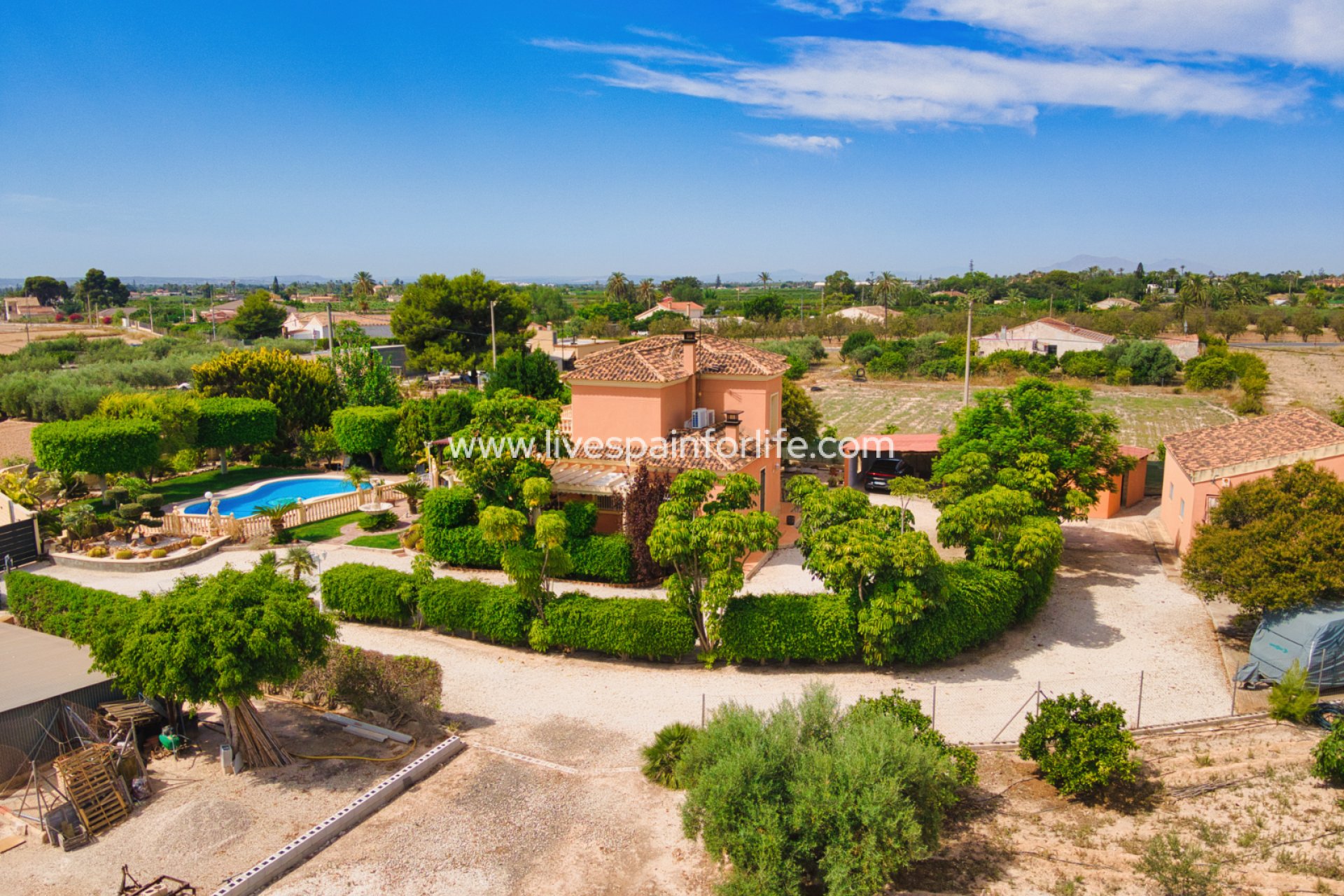 Reventa - Country house -
Alicante