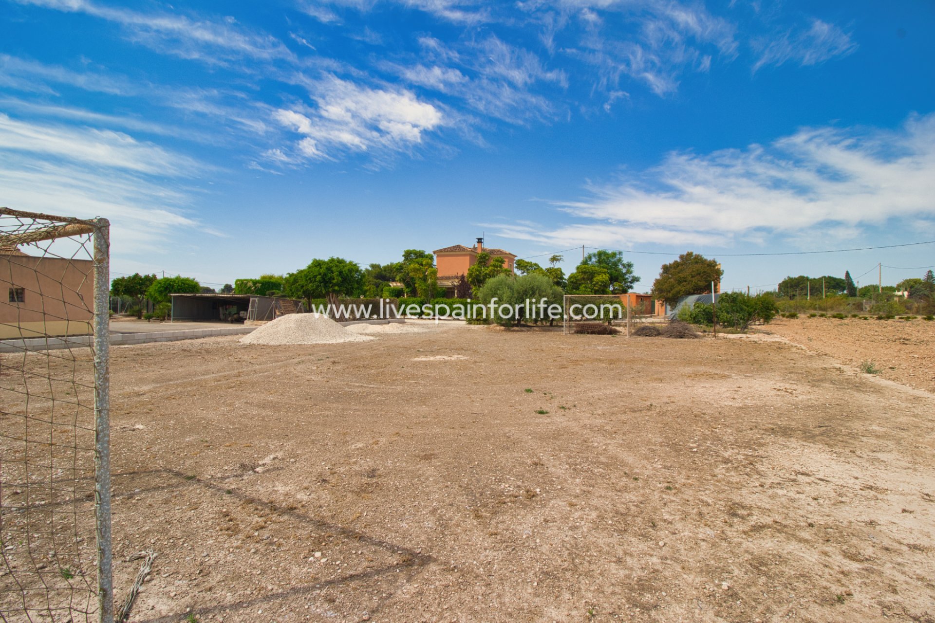 Reventa - Country house -
Alicante