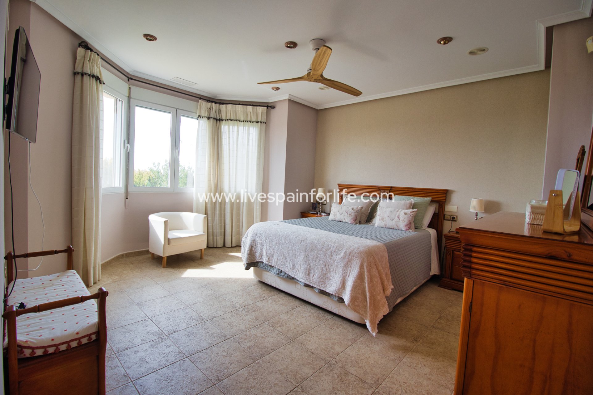 Reventa - Country house -
Alicante