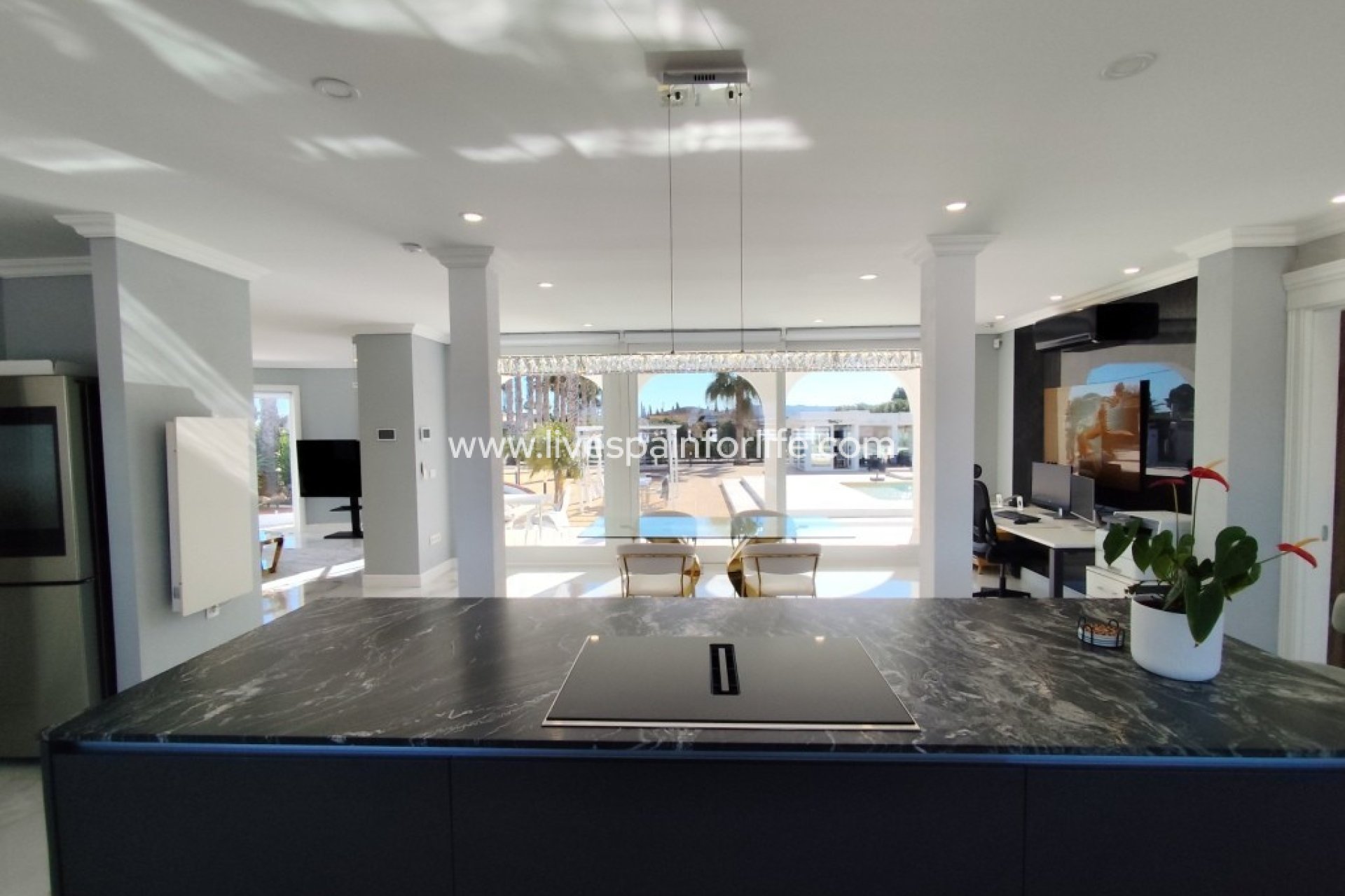 Reventa - Country house -
Almoradi