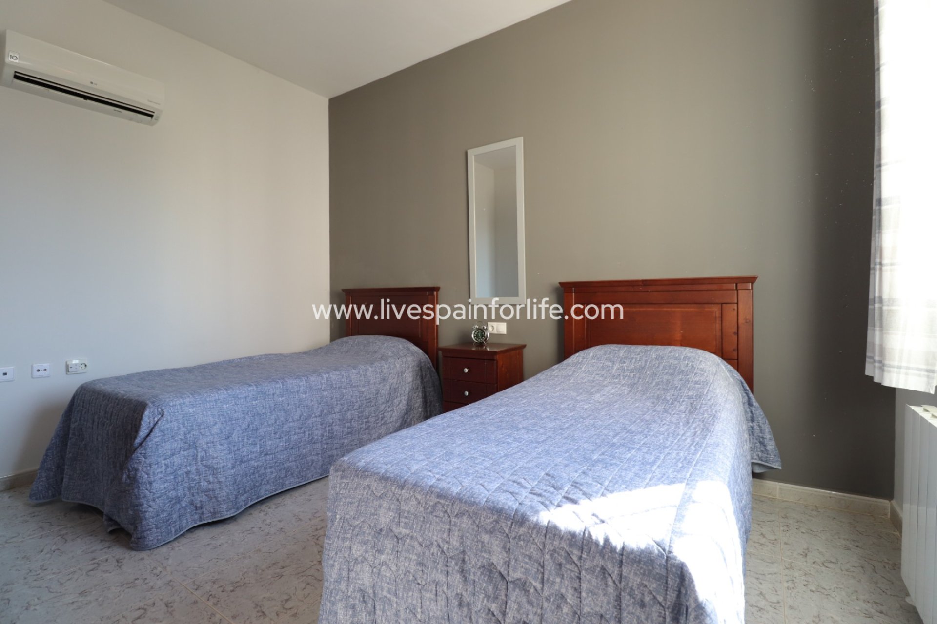Reventa - Country house -
Callosa De Segura - Callosa de Segura - Country