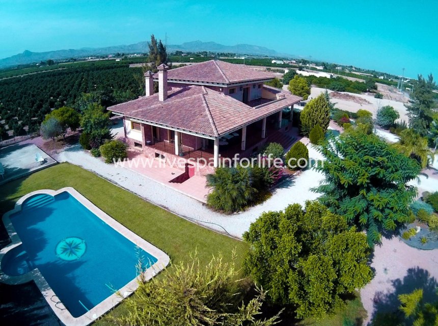 Reventa - Country house -
Callosa De Segura - Callosa de Segura