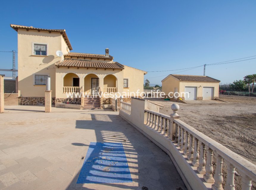 Reventa - Country house -
Callosa De Segura - Callosa de Segura