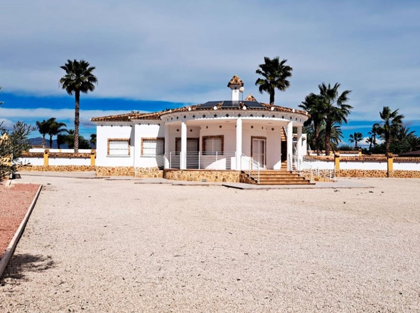 Reventa - Country house -
Catral - Catral - Country