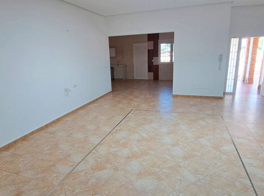 Reventa - Country house -
Catral - Catral - Country