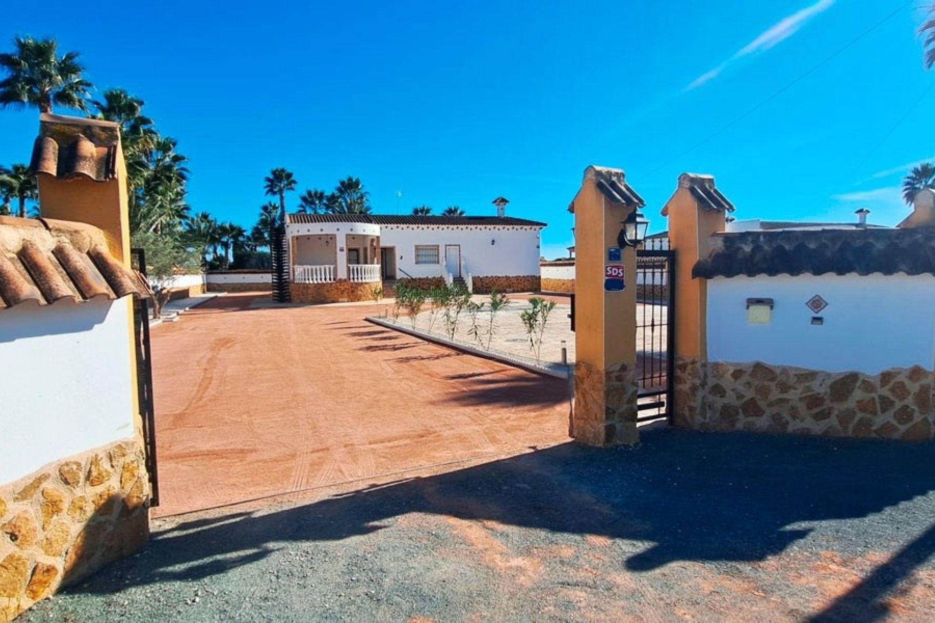 Reventa - Country house -
Catral - Catral - Country