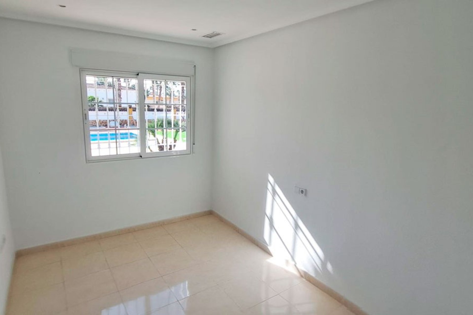 Reventa - Country house -
Catral - Catral - Country