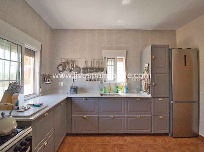 Reventa - Country house -
Catral