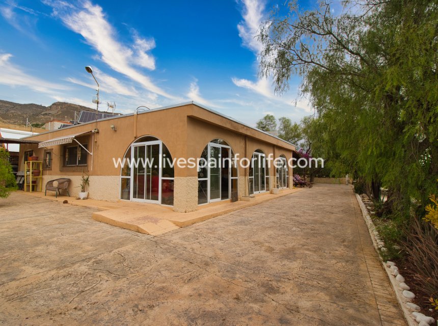 Reventa - Country house -
Crevillent