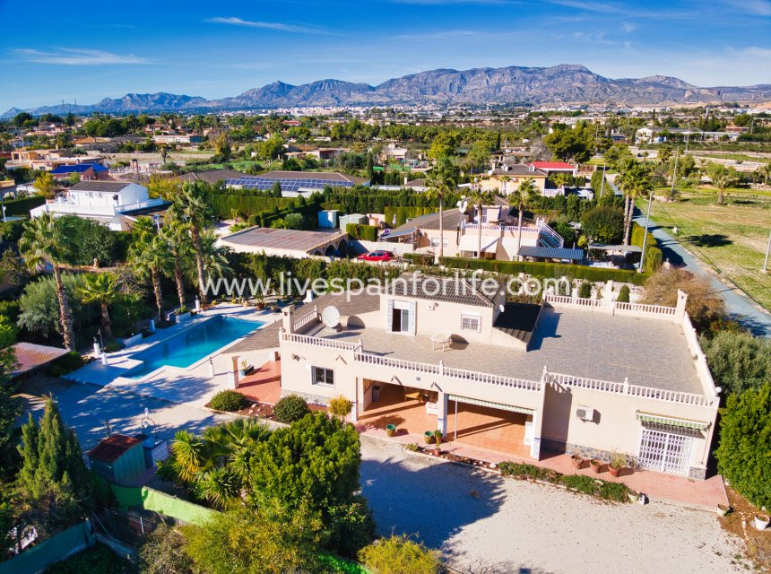 Reventa - Country house -
Crevillent