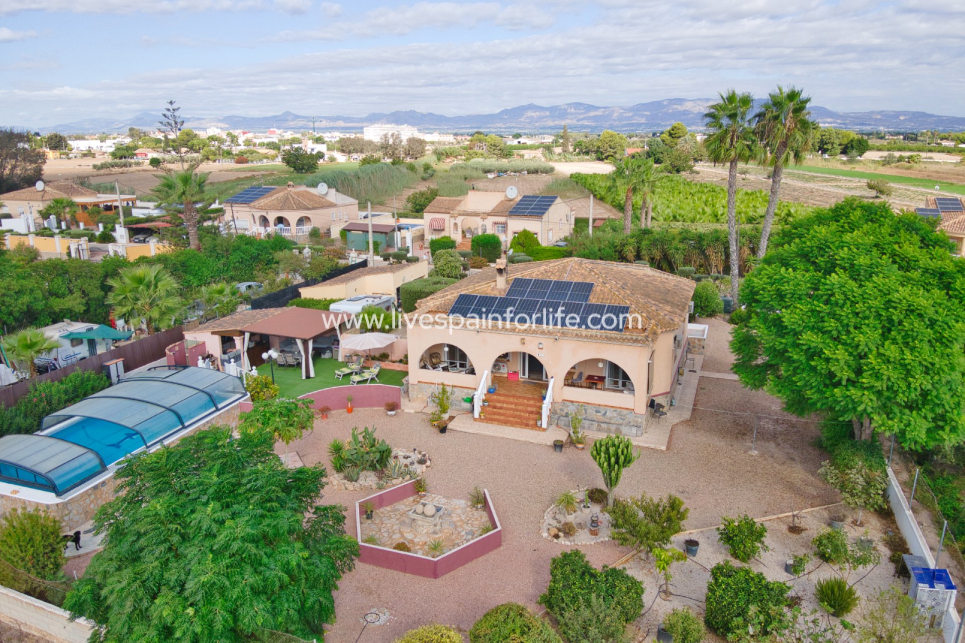 Reventa - Country house -
Dolores