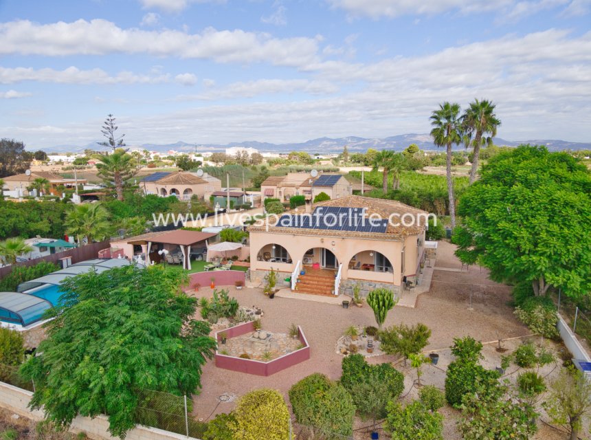 Reventa - Country house -
Dolores