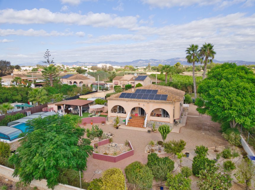 Reventa - Country house -
Dolores