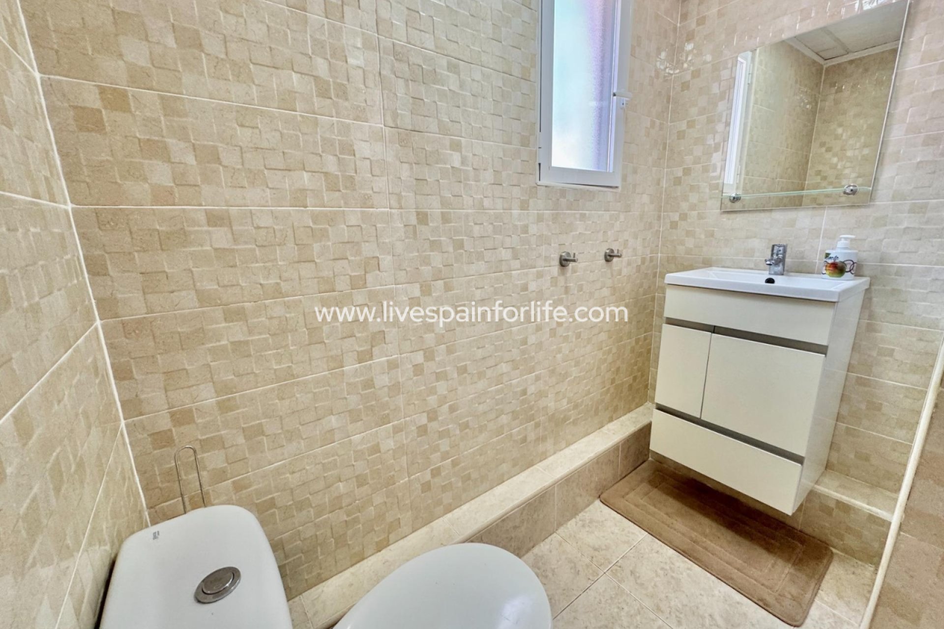 Reventa - Country house -
Dolores