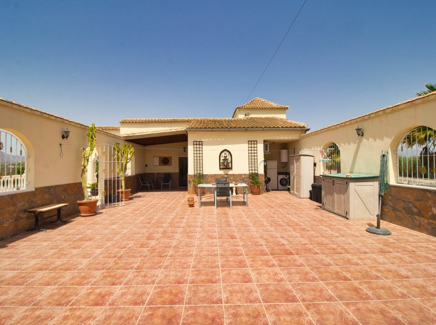 Reventa - Country house -
Dolores