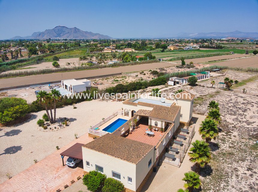 Reventa - Country house -
Dolores