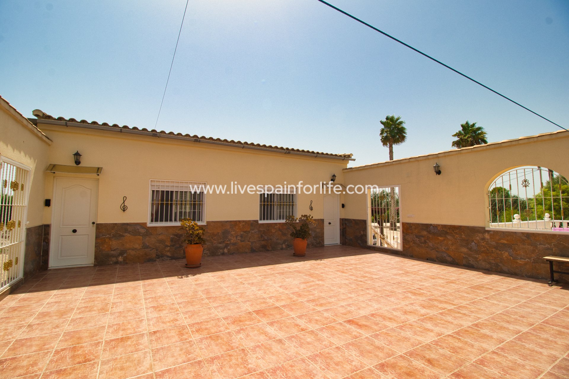 Reventa - Country house -
Dolores