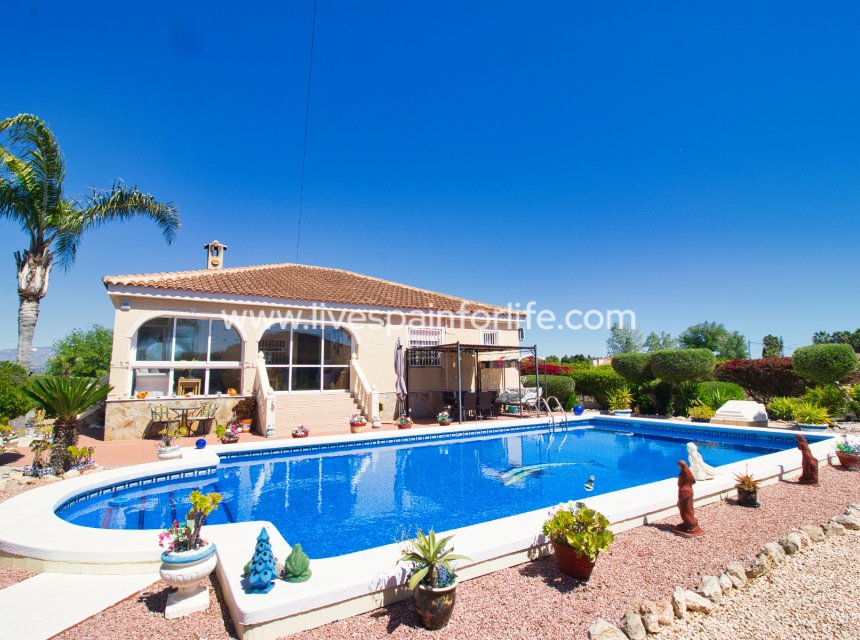 Reventa - Country house -
Dolores