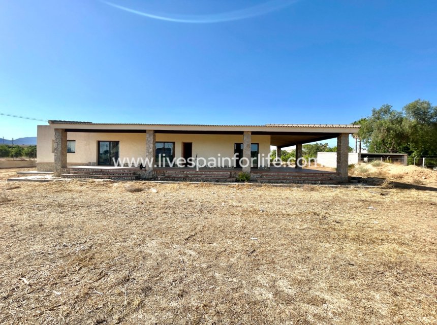 Reventa - Country house -
Elche - Matola
