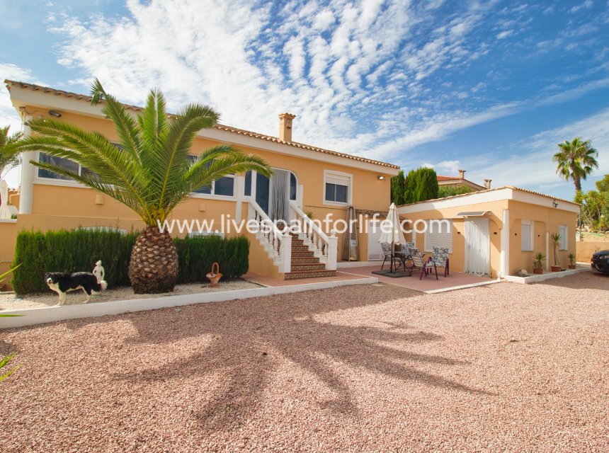 Reventa - Country house -
Hondon De Las Nieves - Hondon De Los Frailes