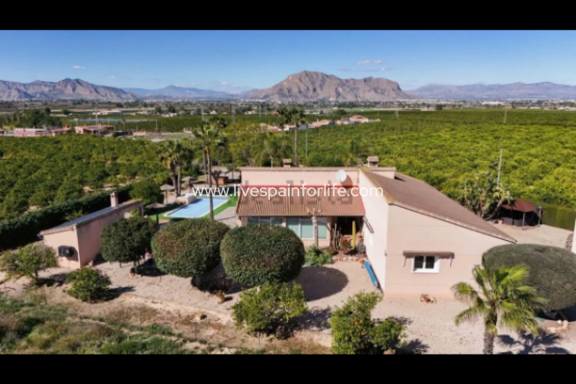 Reventa - Country house -
Jacarilla