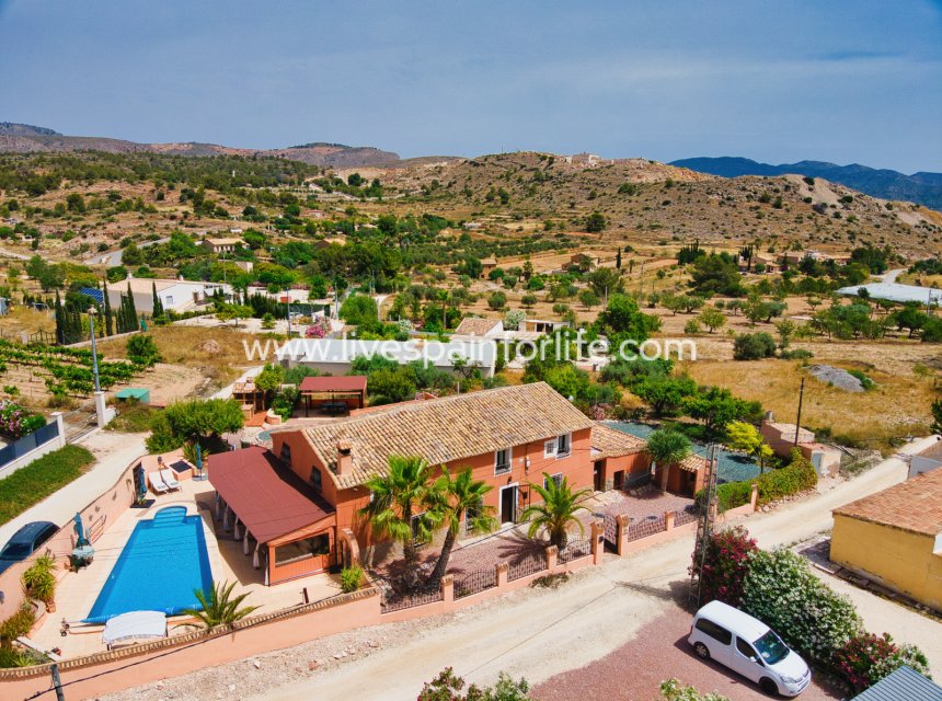 Reventa - Country house -
La Romana