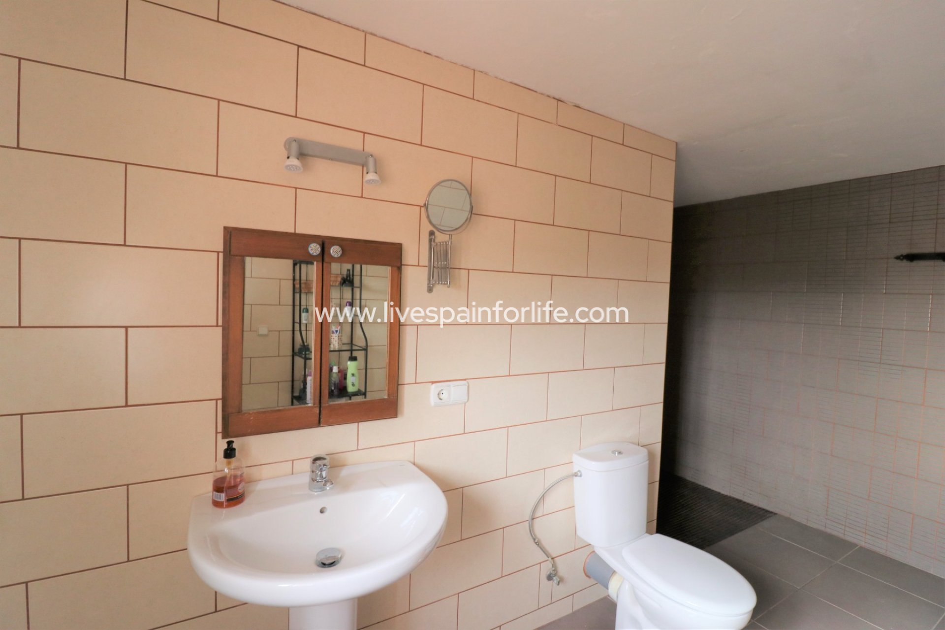 Reventa - Country house -
Macisvenda