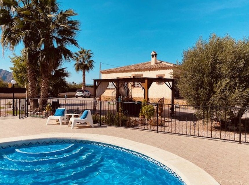 Reventa - Country house -
Rafal