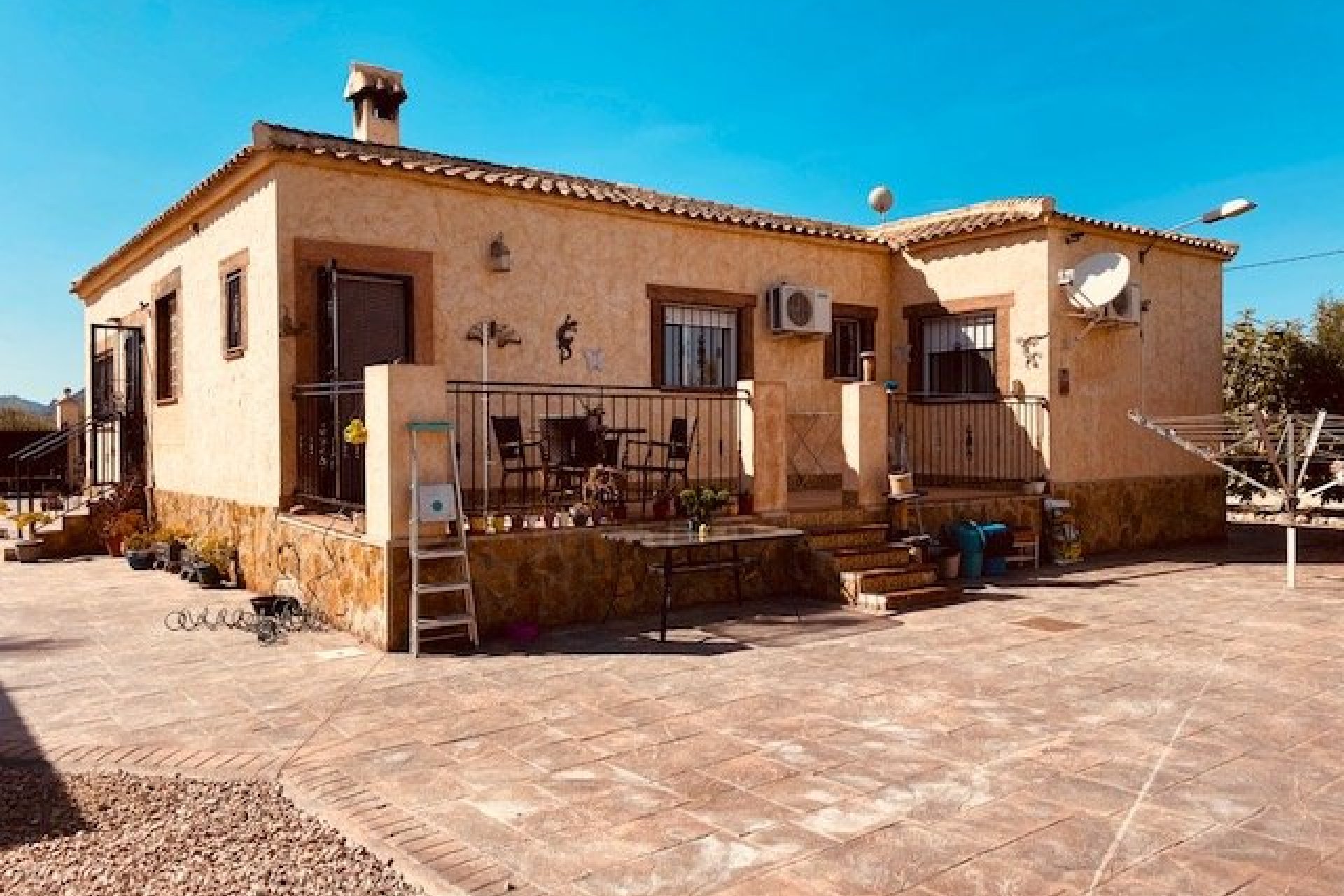 Reventa - Country house -
Rafal