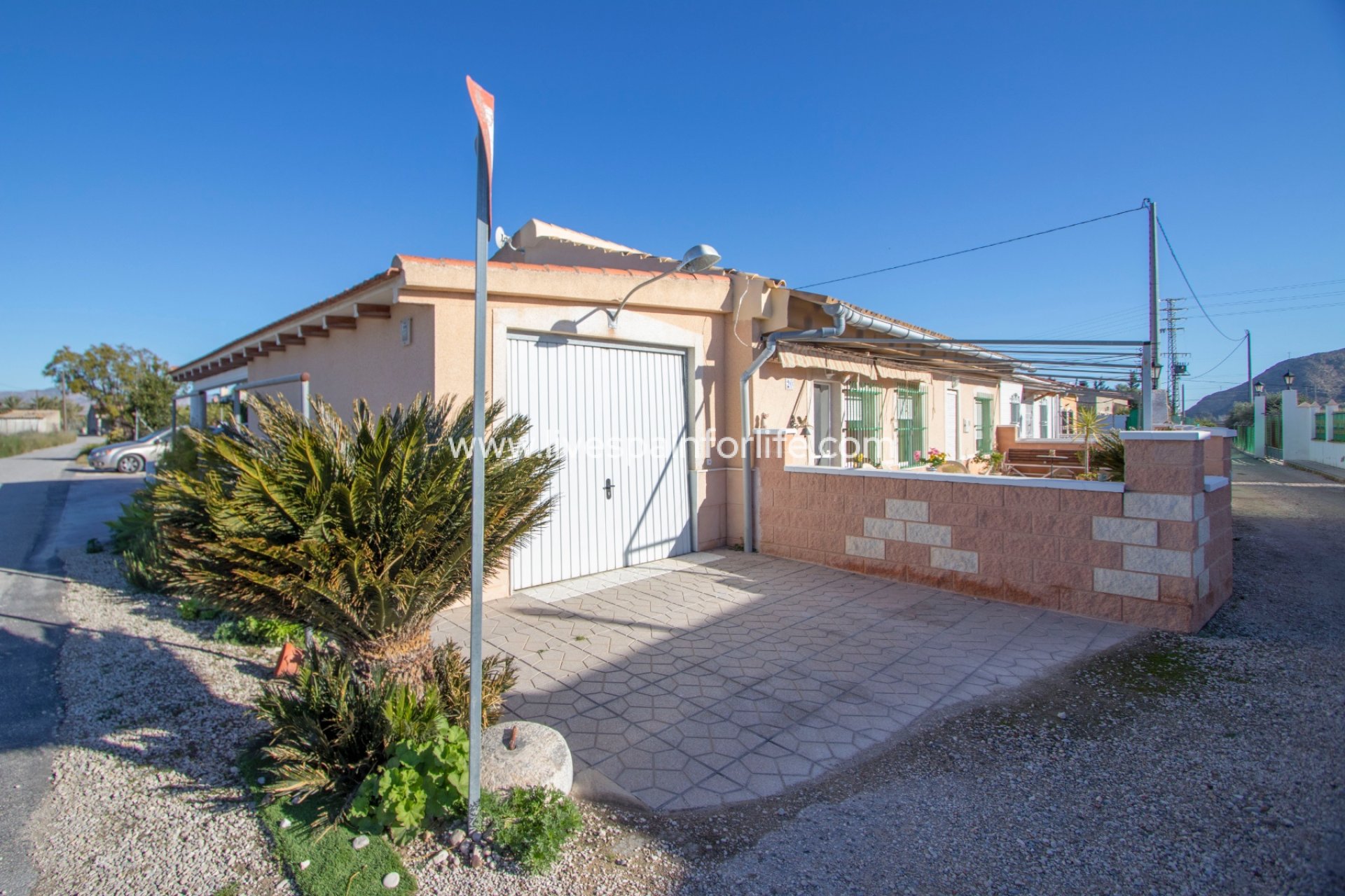 Reventa - Country house -
Redovan
