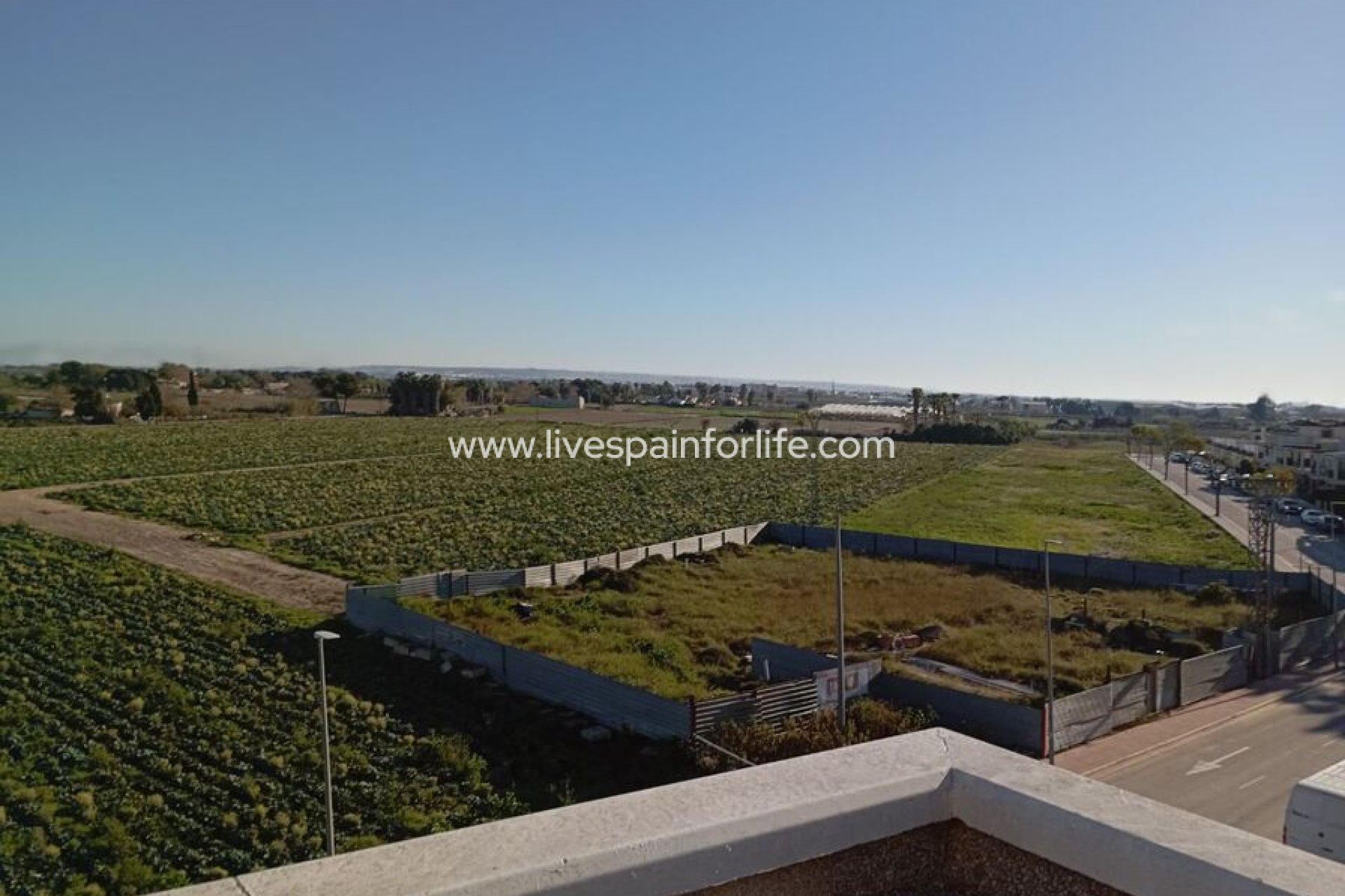 Reventa - Duplex -
Daya Vieja