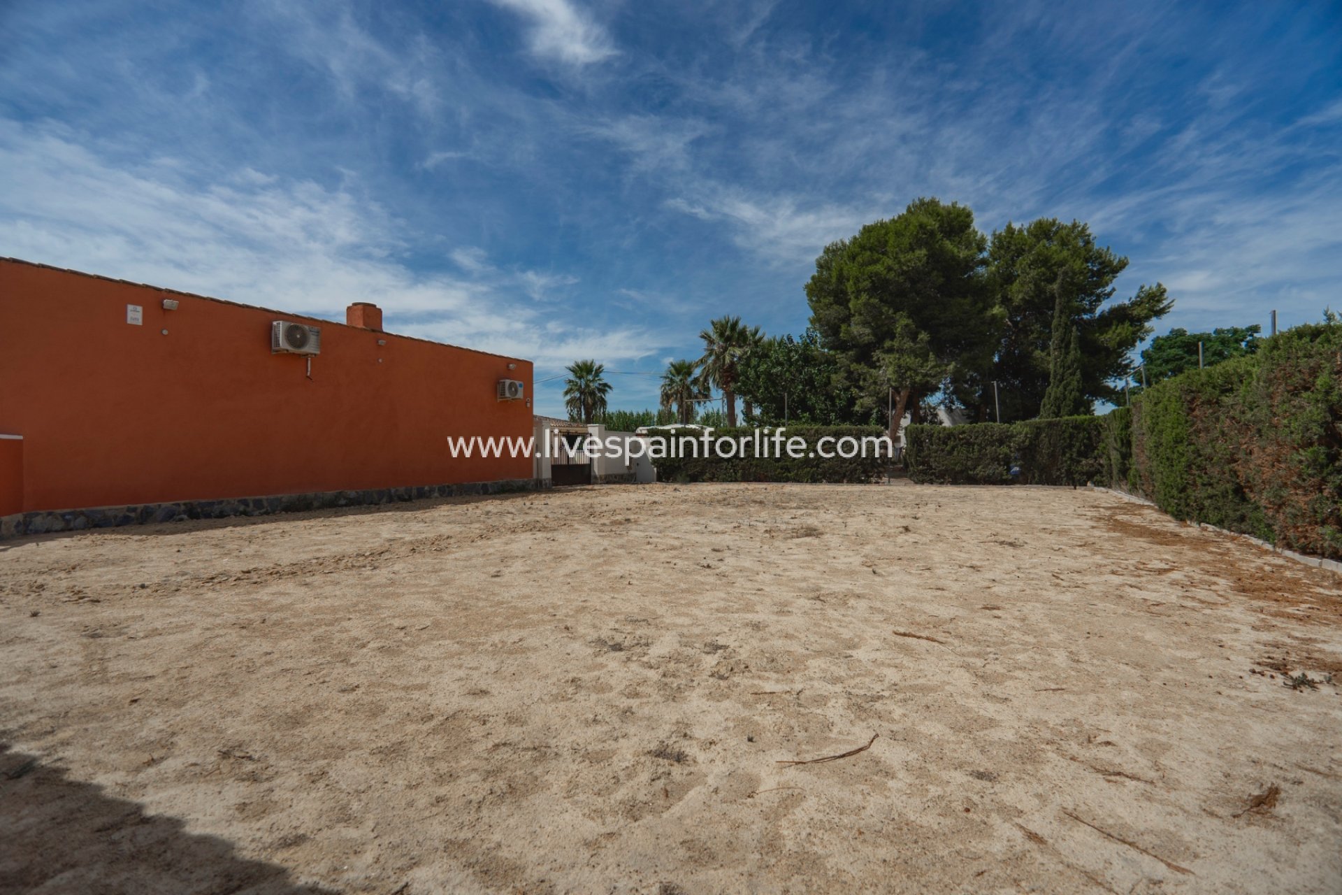 Reventa - Equestrian -
Almoradi - Heredades