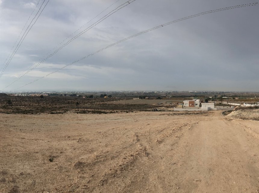 Reventa - Plot of Land -
La Marina