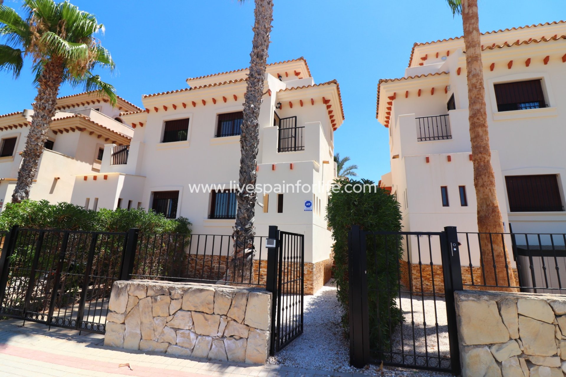 Reventa - Semi-detached house / Quad -
Algorfa - La Finca Golf