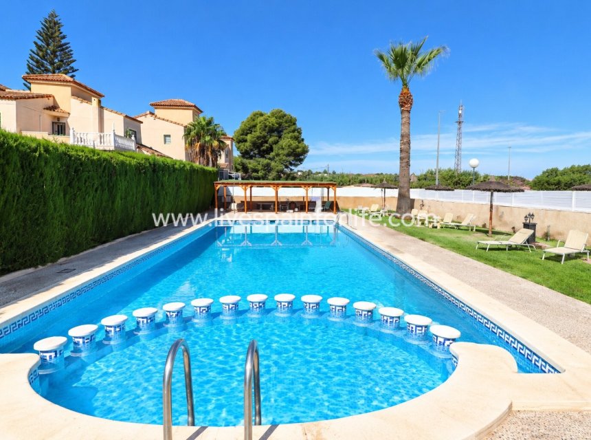 Reventa - Semi-detached house / Quad -
Algorfa - Montebello