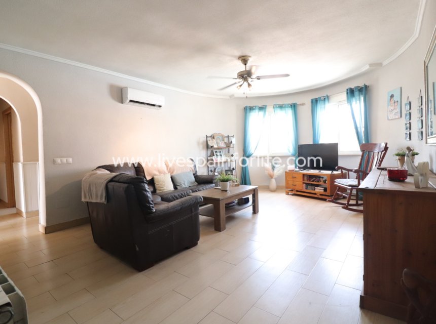 Reventa - Semi-detached house / Quad -
Benijofar