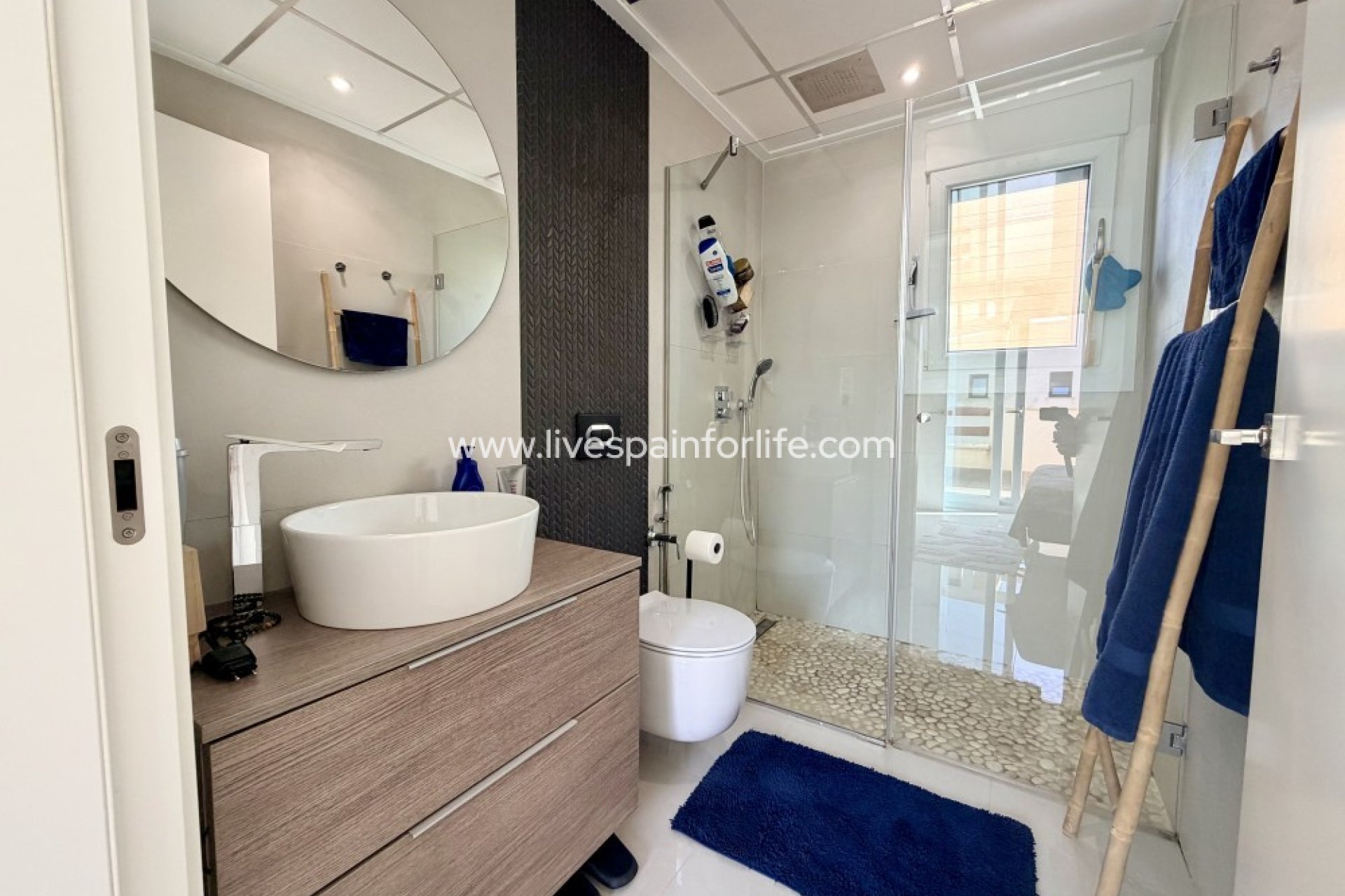 Reventa - Semi-detached house / Quad -
Ciudad Quesada