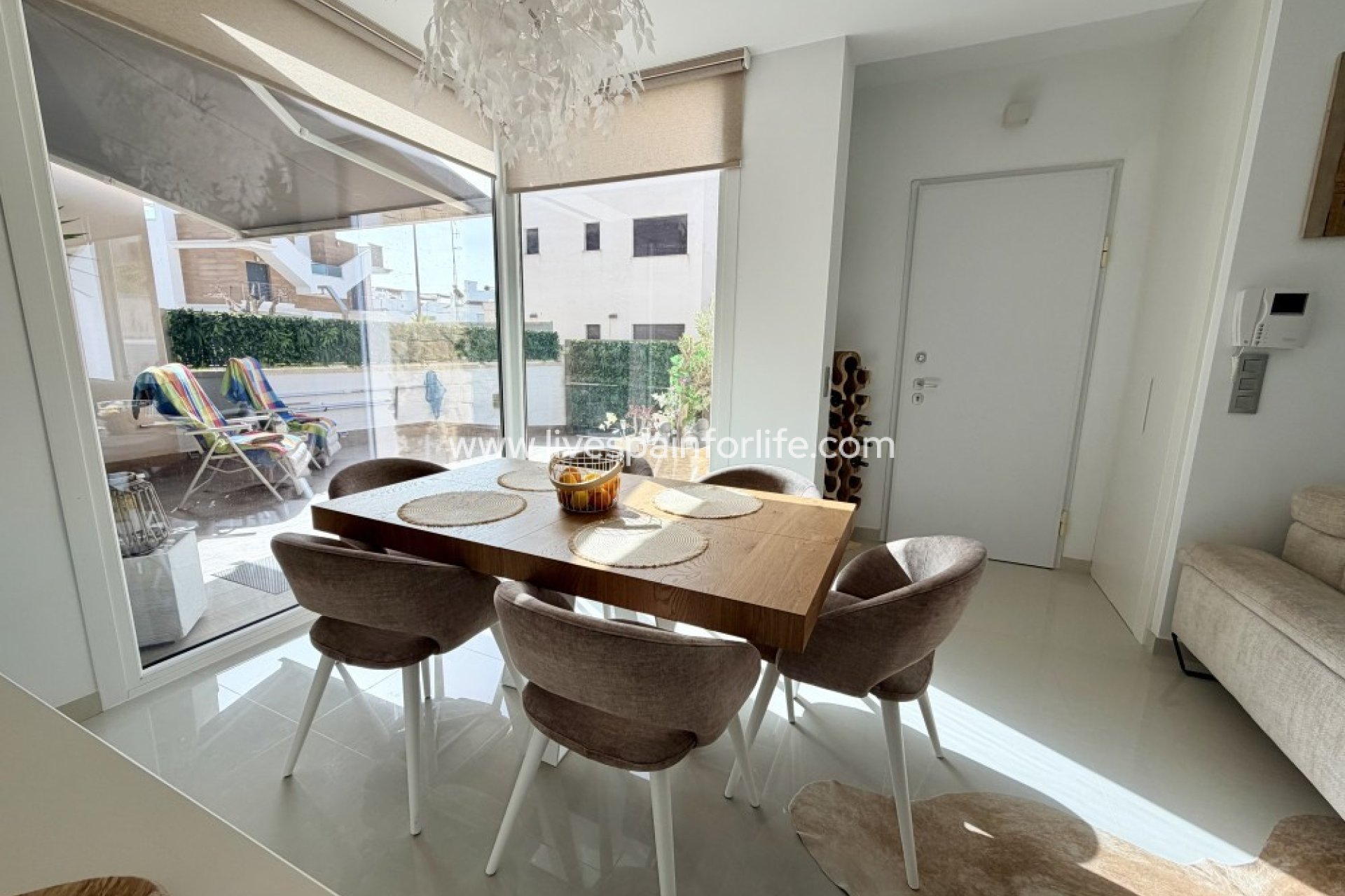 Reventa - Semi-detached house / Quad -
Ciudad Quesada