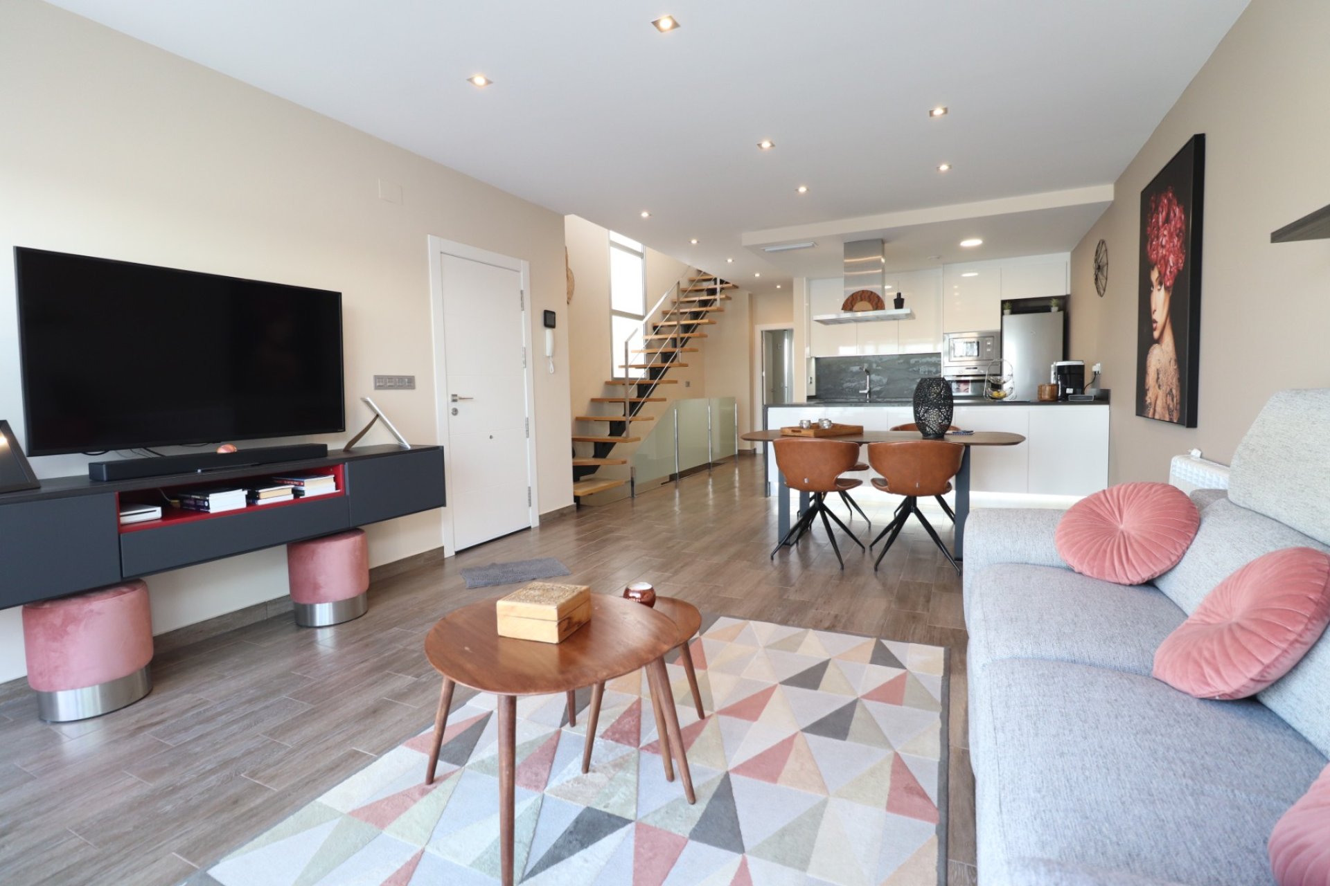 Reventa - Semi-detached house / Quad -
Daya Vieja - Daya Vieja - Town