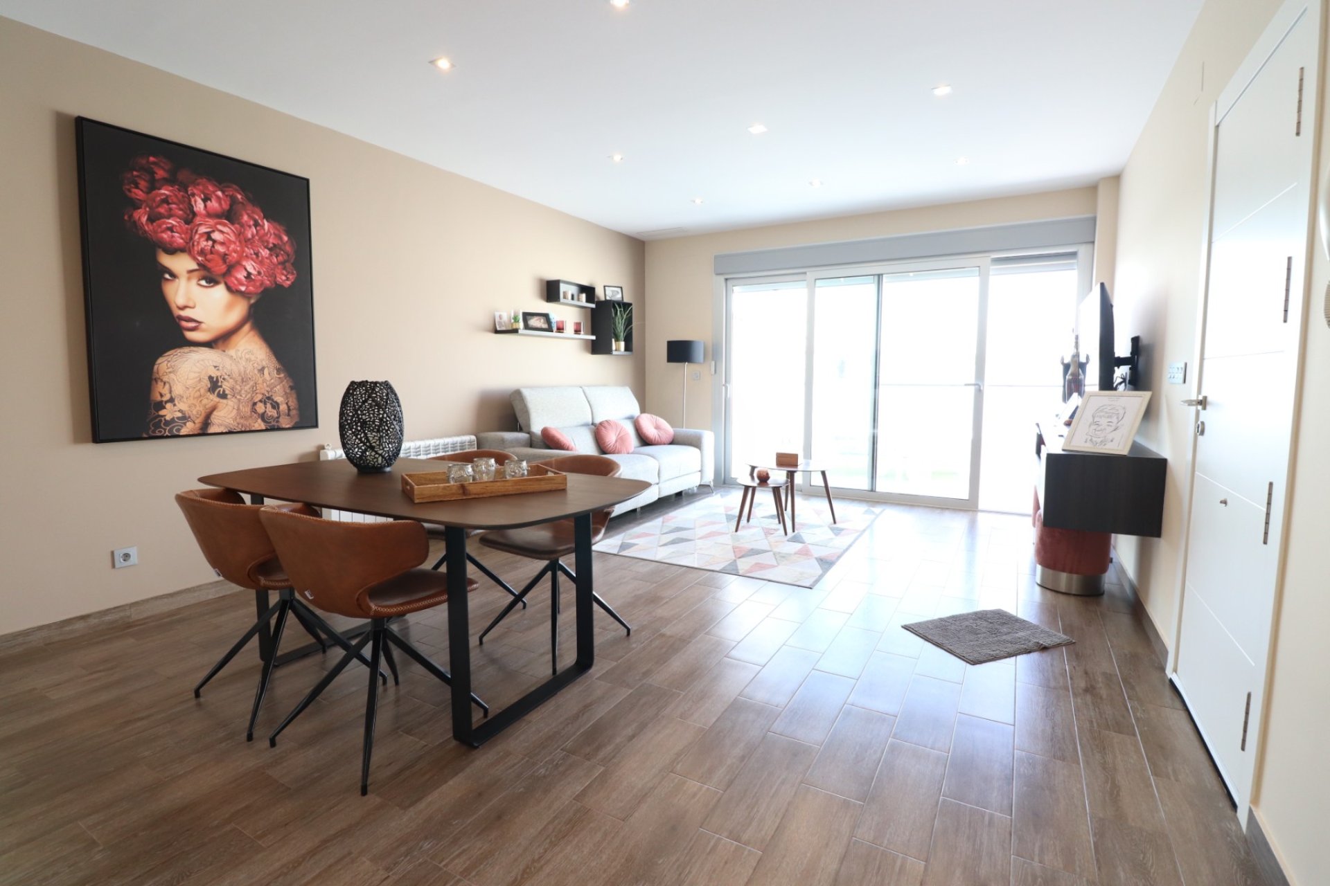 Reventa - Semi-detached house / Quad -
Daya Vieja - Daya Vieja - Town