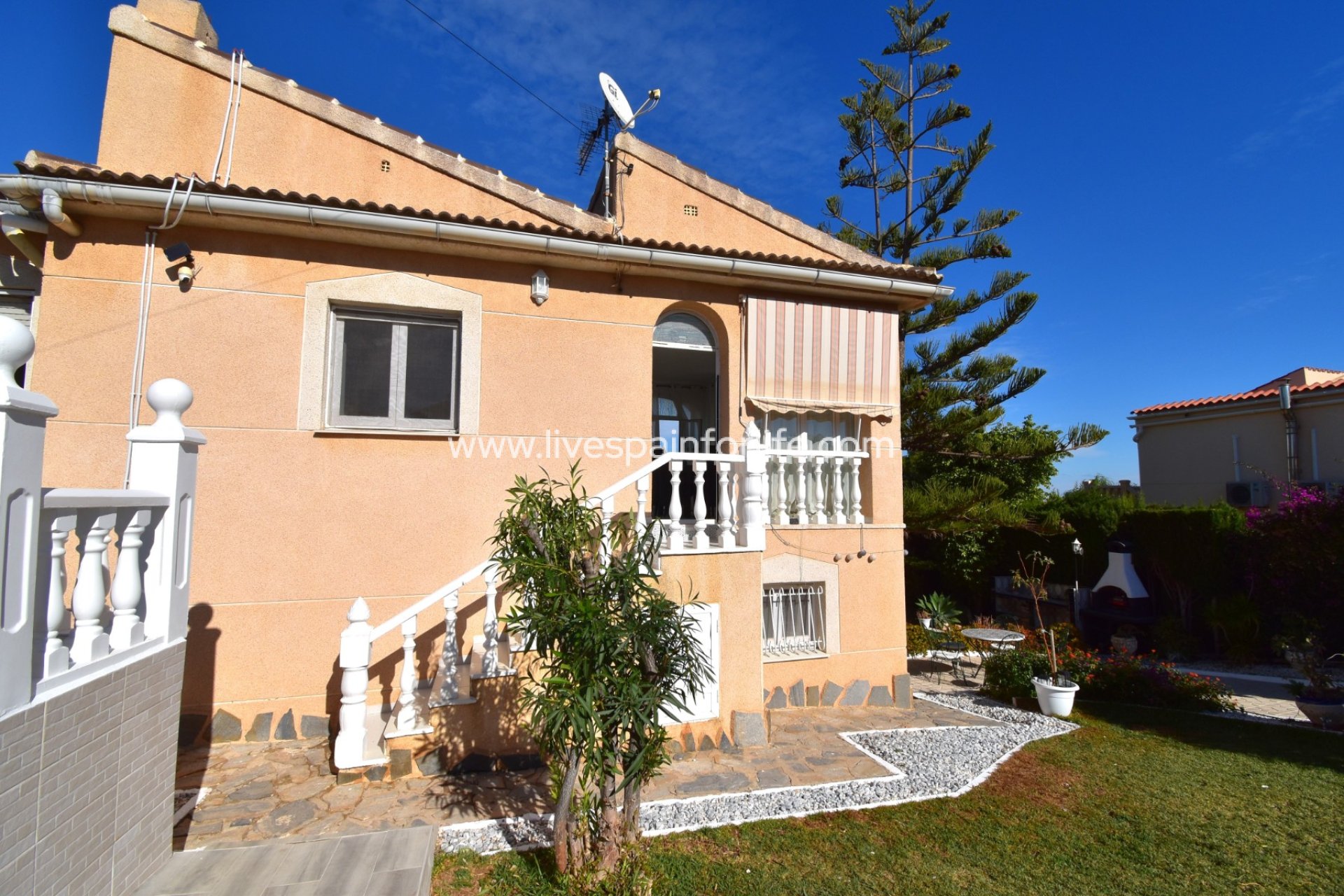 Reventa - Semi-detached house / Quad -
Orihuela Costa - Los Balcones