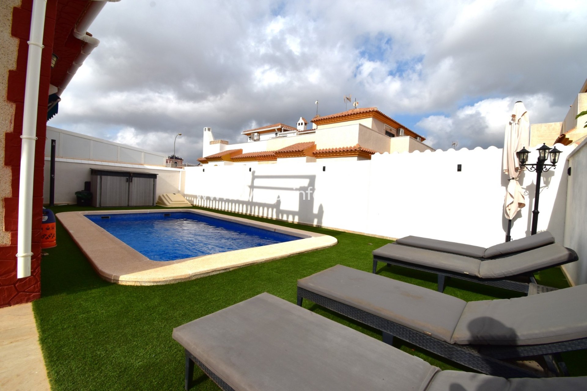 Reventa - Semi-detached house / Quad -
Orihuela Costa - Playa Flamenca